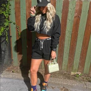 Meet your Posher, Kerin